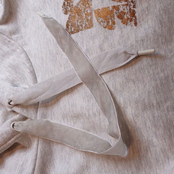 Daily Practice Size Medium Anthropologie Bright Side Cropped Hoodie - Picture 14 of 15